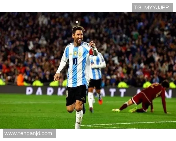 足球传奇谢幕时刻：球星们最后一战的感人告别与辉煌回忆